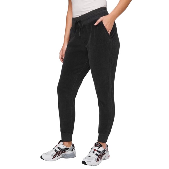 lululemon athletica Pants - Lululemon Warm Down Jogger Women’s Size 2